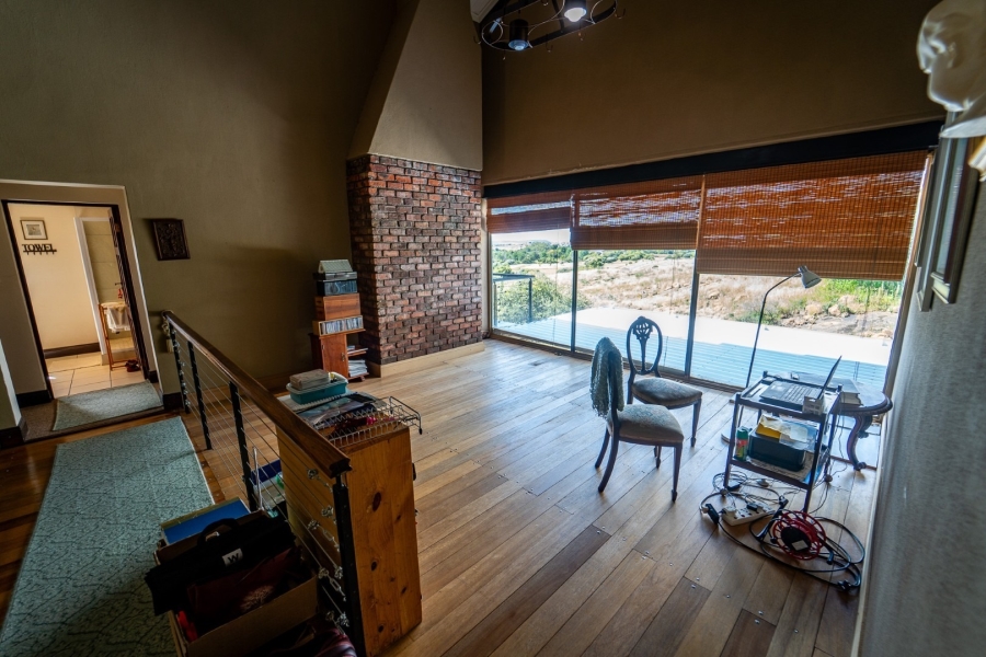 4 Bedroom Property for Sale in Woodland Hills Free State